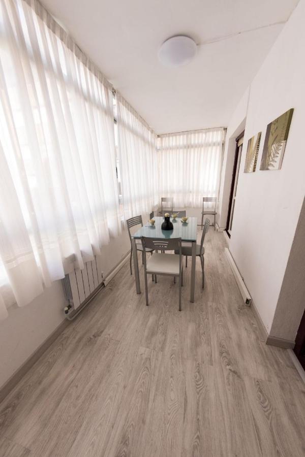 Apartamento Danae Centro Zumaia Bagian luar foto
