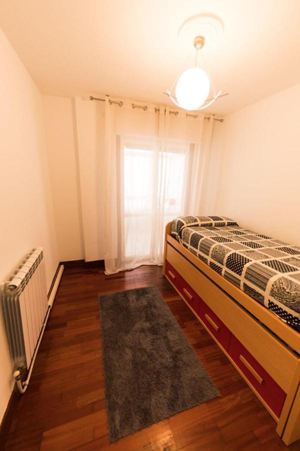 Apartamento Danae Centro Zumaia Bagian luar foto