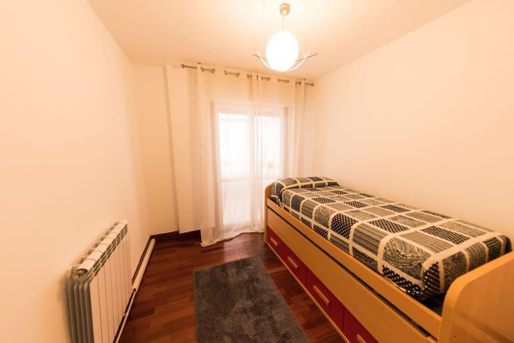 Apartamento Danae Centro Zumaia Bagian luar foto